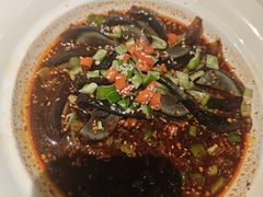 -六福烧烤酒馆(秦隆步行街店)