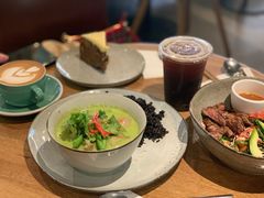 泰式绿咖喱鸡肉饭-Wagas沃歌斯(太古汇店)
