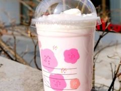 樱花小铁-瑞幸咖啡(青秀区龙光世纪A座店)