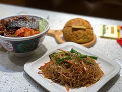 肥牛盖饭-惠盈港式茶餐厅(仲恺店)