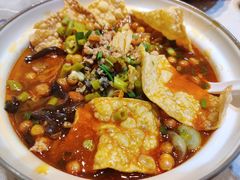 -丽丽三鲜螺蛳粉(田林路店)