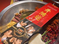 成都老妈蹄花鸳鸯锅-谭鸭血老火锅(龙湖宝山天街店)