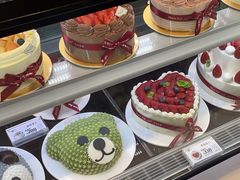-花花卷卷·鲜食蛋糕(静安久光百货店)