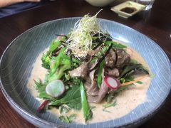 和牛沙拉-竹取居酒屋
