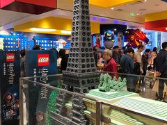 -上海世茂广场(南京东路店)