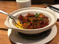 马仕金牌肥肠煲-马仕玖煲·融合菜·酥不腻烤鸭(人大店)
