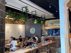 -馋三尺蟹粉小笼(人民广场店)