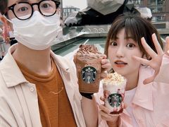 -星巴克臻选(成都太古里店)