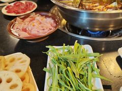 -邓莽子老火锅(中兴路总店)