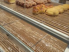-好利来(万卉路店)