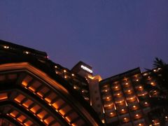 -三亚湾海居铂尔曼度假酒店