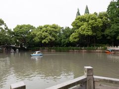 -汇龙潭