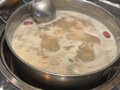-一席地·本地鸡窝·杭帮鸡火锅(萧山银隆百货店)