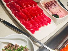 -海底捞火锅鲜切牛肉主题店(长寿路店)