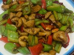 -六禾熏酱小酒馆·东北菜(海甸岛店)