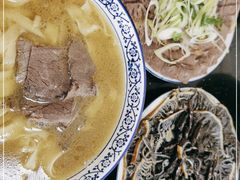 -十二忠手拉面(五福店)