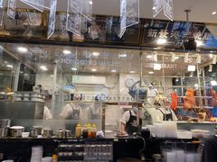 -香港新发烧腊茶餐厅(书城店)