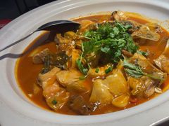 -魏铭鱼头捞饭(晋阳路店)