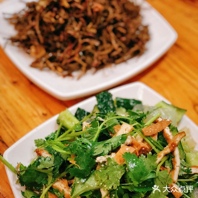 谁说河北没特色❓经济实惠好吃不贵嘎嘎香的烧麦饸饹❗️