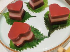 鲜嫩红豆糕-唐宫海鲜舫