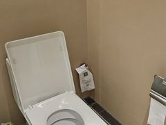 -上海中航虹桥机场泊悦酒店