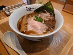 猪肉拉面-面屋 猪一