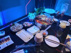 -唯爱KTV聚会餐厅(仙林东城汇店)
