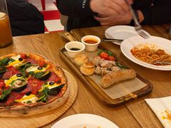 -城市大道红炉披萨烘焙坊