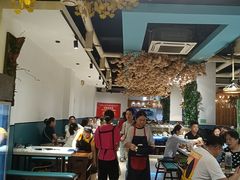 -贵府酸汤牛肉火锅·贵州老字号(飞山街店)