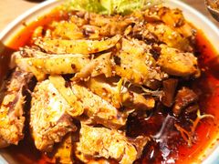 魔幻朋克棒棒鸡-山城外·非遗酸菜鱼(蜀都万达店)