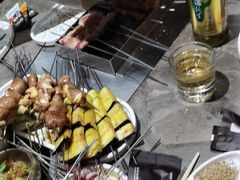 -河坝烧烤串城(金达莱店)