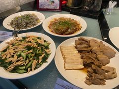 -唐拉雅秀酒店-西锦汇空中BBQ·思创餐厅