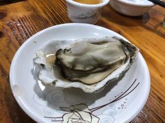-大富蚝乌东哥饭店·石锅鱼杂·柠檬鸭(革新路店)