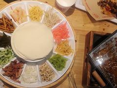 -怪噜范·老贵阳街头名小吃(汇金星力城店)