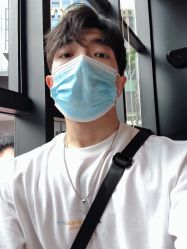 -FRIDAY星期五专业美发沙龙