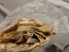 -老鼓楼麻辣烫夹馍