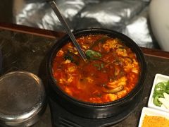 -一品诚记烤肉(大连柏威年购物中心店)