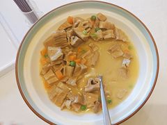 -沪华海鲜大酒楼(南汇店)