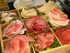 -炙韩料理·部队锅专门店