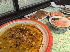 -鸿姐老火锅(疁城新天地店)