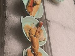 -雍容荟活帝王蟹活龙虾自助(苏宁旗舰店)