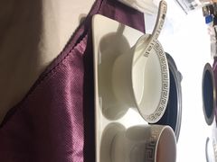 -泓炙颐凤鲜海鲜火锅料理(桐乡店)