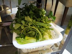 西洋菜与生菜-粤盛海鲜平价店(洛溪食街店)