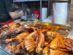 婆婆红板兔-鑫记婆婆兔·成都特产·兔头手撕兔(太古里店)
