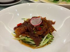-广州中心皇冠假日酒店·百粤楼