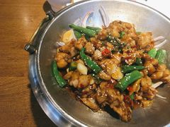 石锅牛蛙-杭百味·大众精选杭帮菜(西湖音乐喷泉店)