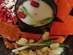 -重庆古老火锅