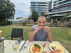 -JW万豪厨房餐厅·滨海草坪烧烤·海鲜·海景(三亚绿发山海天JW万豪酒店)