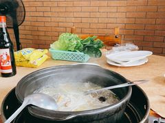 -濠轩阁特色生蚝火锅(水湾路店)