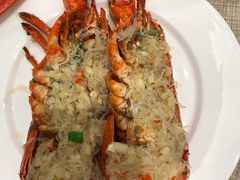 -东方红海鲜百汇(国际大厦店)